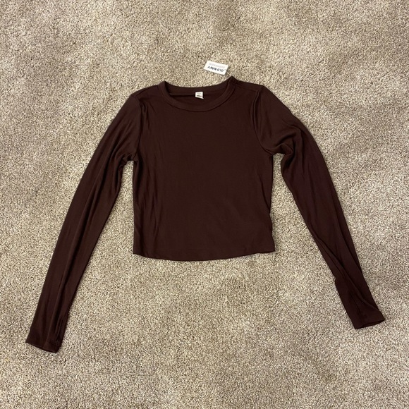 Women’s Purple Old Navy Ultralite Crop Top - Picture 1 of 6